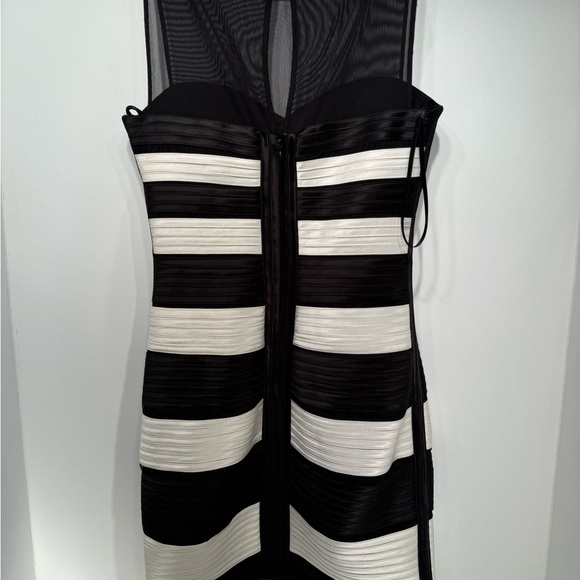 BCBGMaxAzria Mara dress 6 NWT - Picture 4 of 4